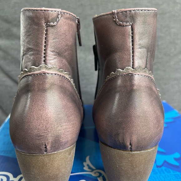 Size 6 Leather Booties Portofino. made in Spain - Picture 4 of 14